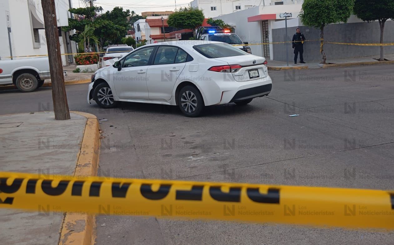 Carro baleado en Culiacán tras balacera