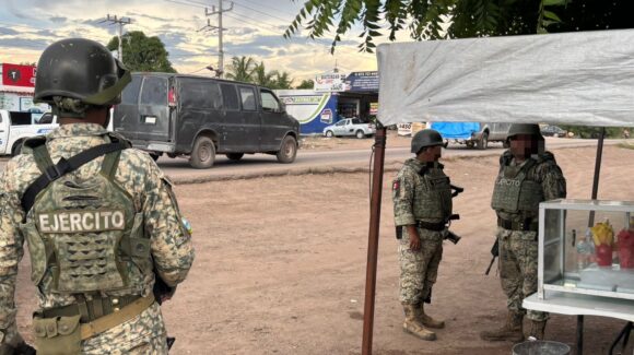 Un baleado y ponchallantas por la carretera deja balacera en Villa Juárez de Navolato, Sinaloa