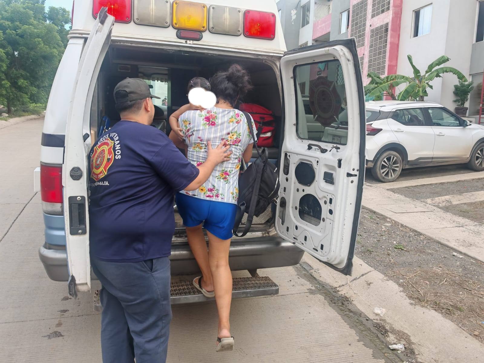 Trasladan a bebé inconsciente a hospital tras caída en su casa en Mazatlán, Sinaloa