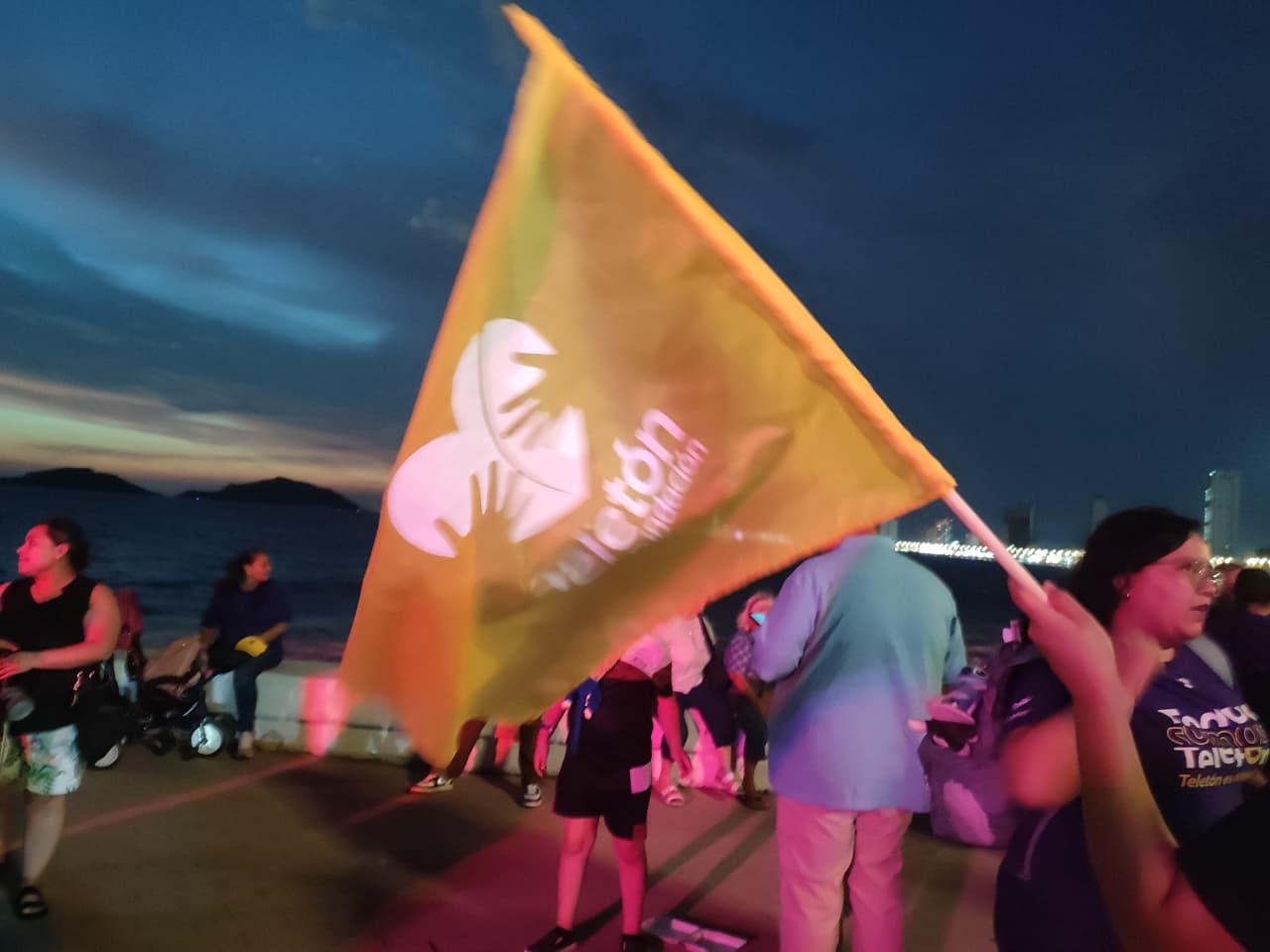 Inicia boteo Teletón 2025 en Mazatlán, Sinaloa