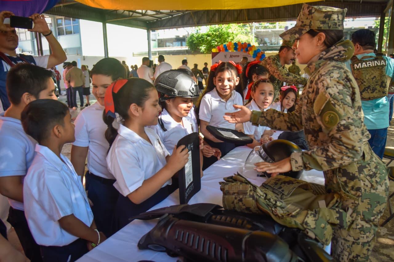Brigada Educativa en Ahome