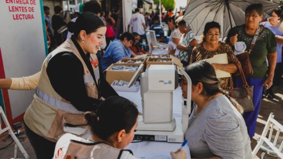 Cientos de personas aprovechan las ‘Brigadas del Bienestar’ con servicios gratuitos en Elota, Sinaloa