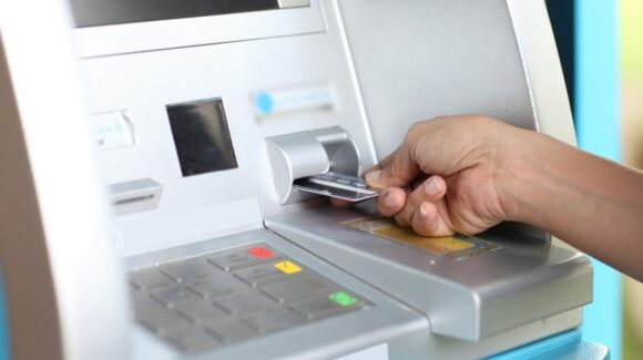 Mañana 16 de septiembre cierran los bancos: Alternativas para resolver tus necesidades financieras