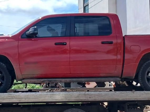 Camioneta asegurada en Loma Linda, Guamúchil