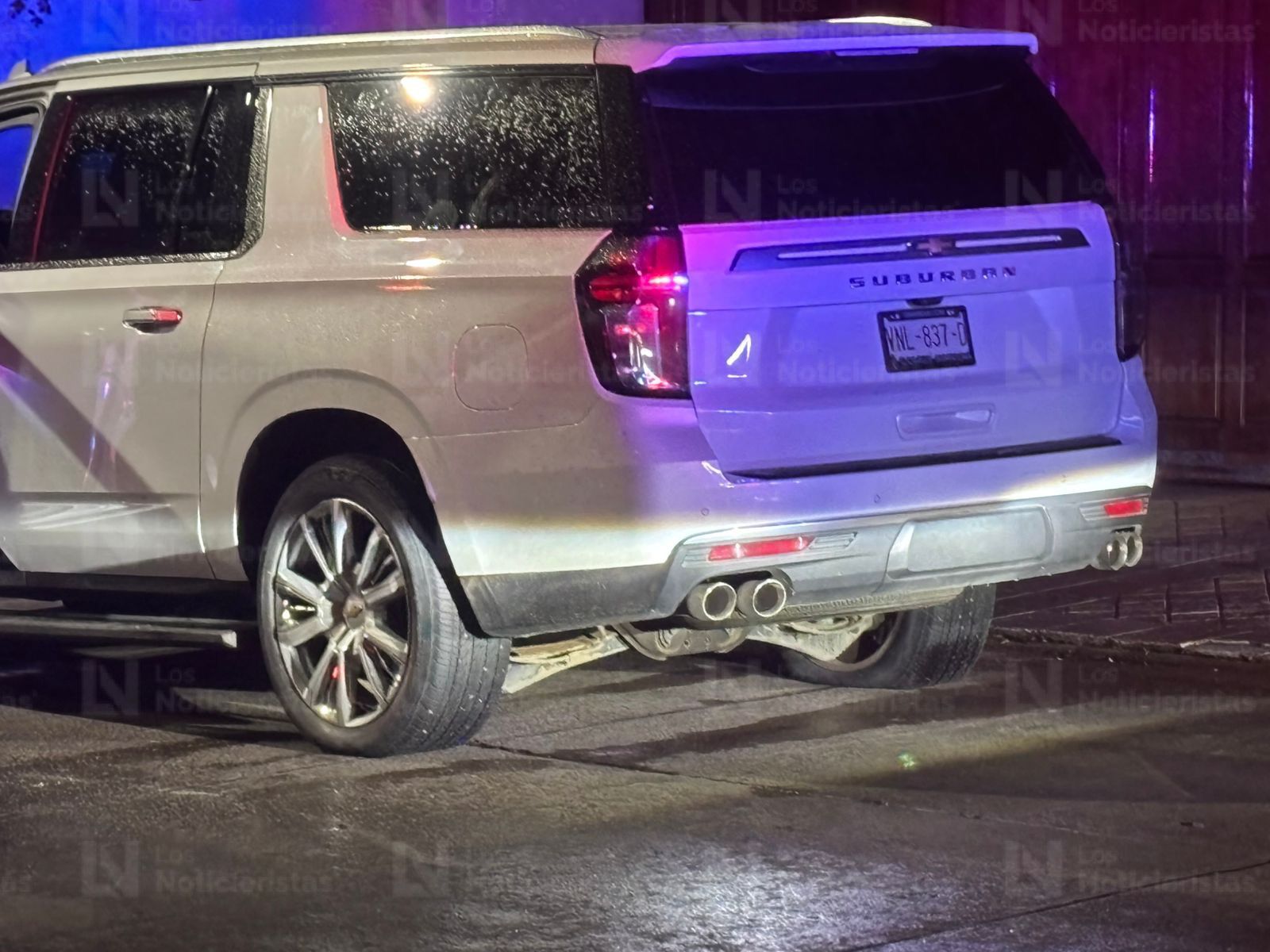 Camioneta del secretario de Seguridad Pública de Culiacán cae en ponchallantas