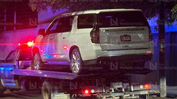 Arrojan ponchallantas a la camioneta blindada del secretario de Seguridad Municipal de Culiacán