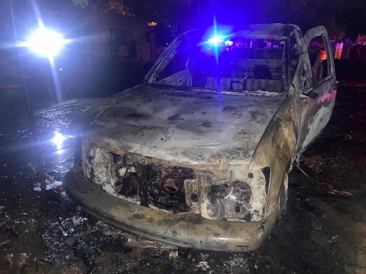 camioneta incendiada