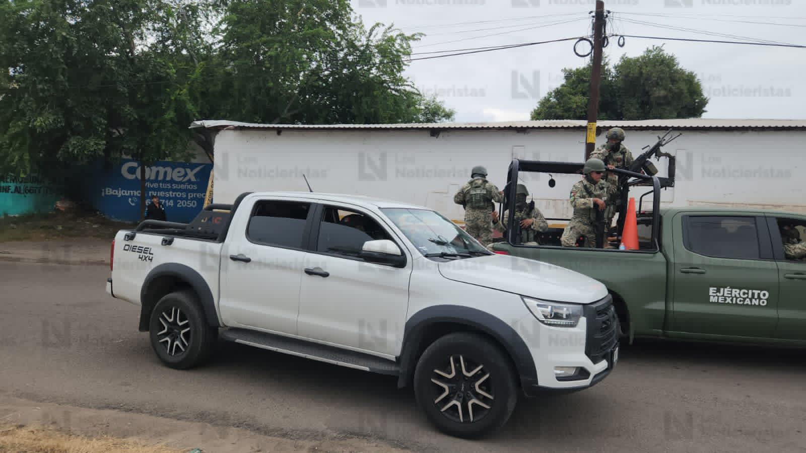 Recuperan camioneta despojada en Culiacán