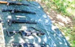 campamento clandestino localizado por autoridades en elota armas