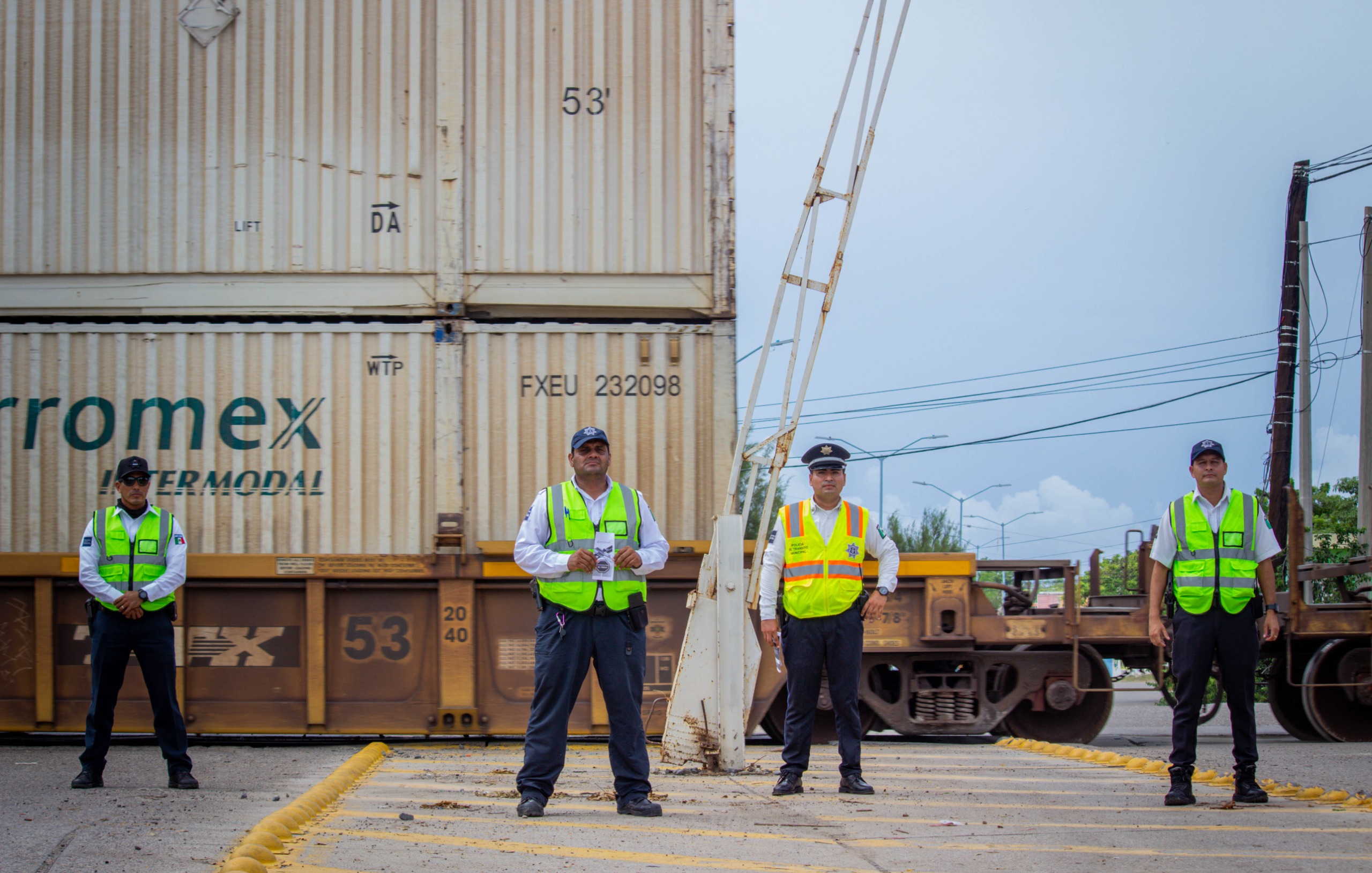 Campaña Cuidado con el Tren, en Mazatlán, Sinaloa