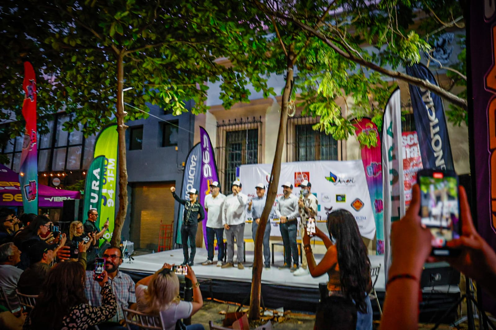 Campaña Pa' Delante Sinaloa en Paseo del Ángel, en Culiacán