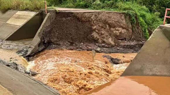 Últimas lluvias en Escuinapa colapsan tramos del canal de riego del Distrito Santa María; Conagua evalúa