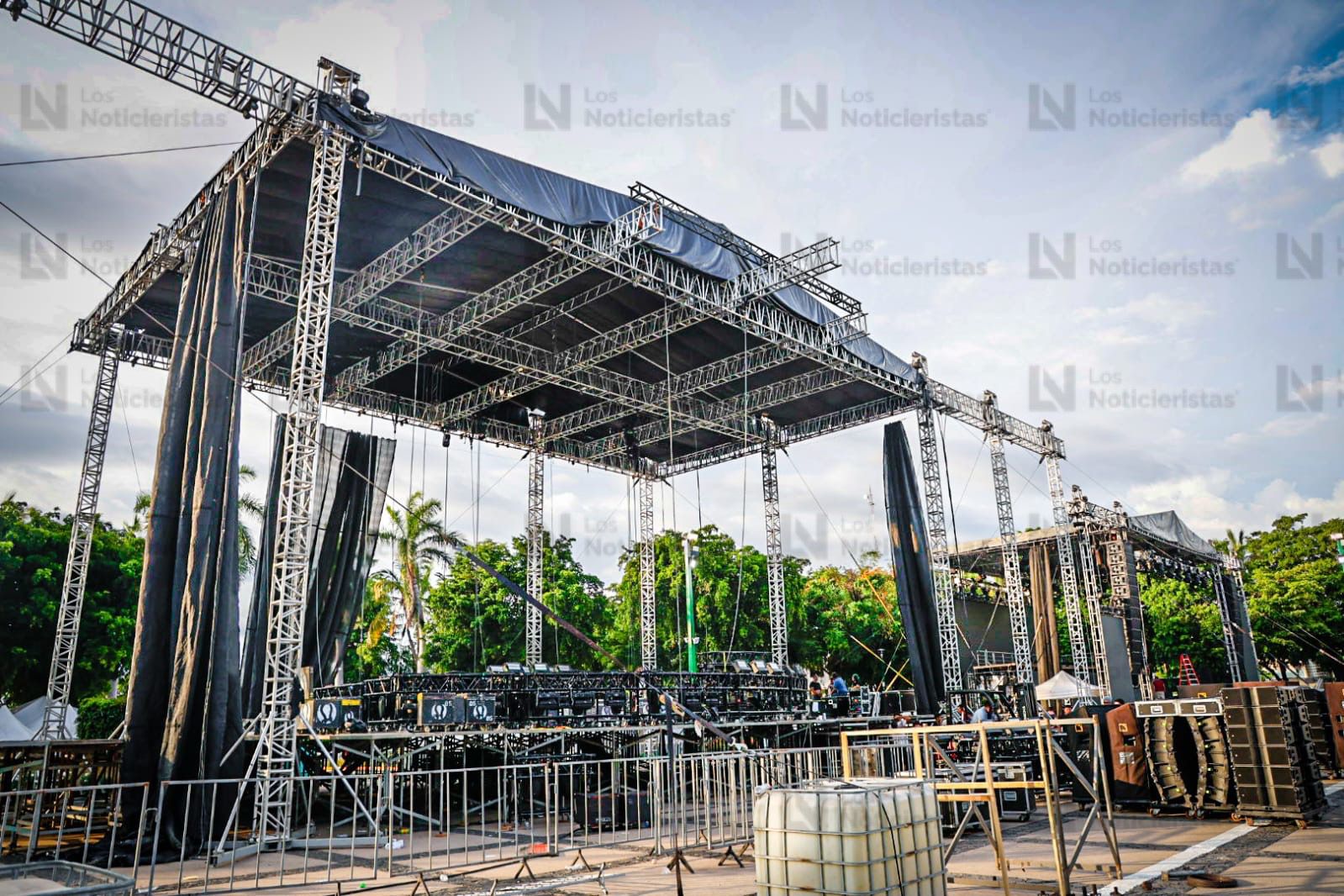 Retiran el escenario musical tras cancelación del Grito de Independencia en Culiacán, Sin.