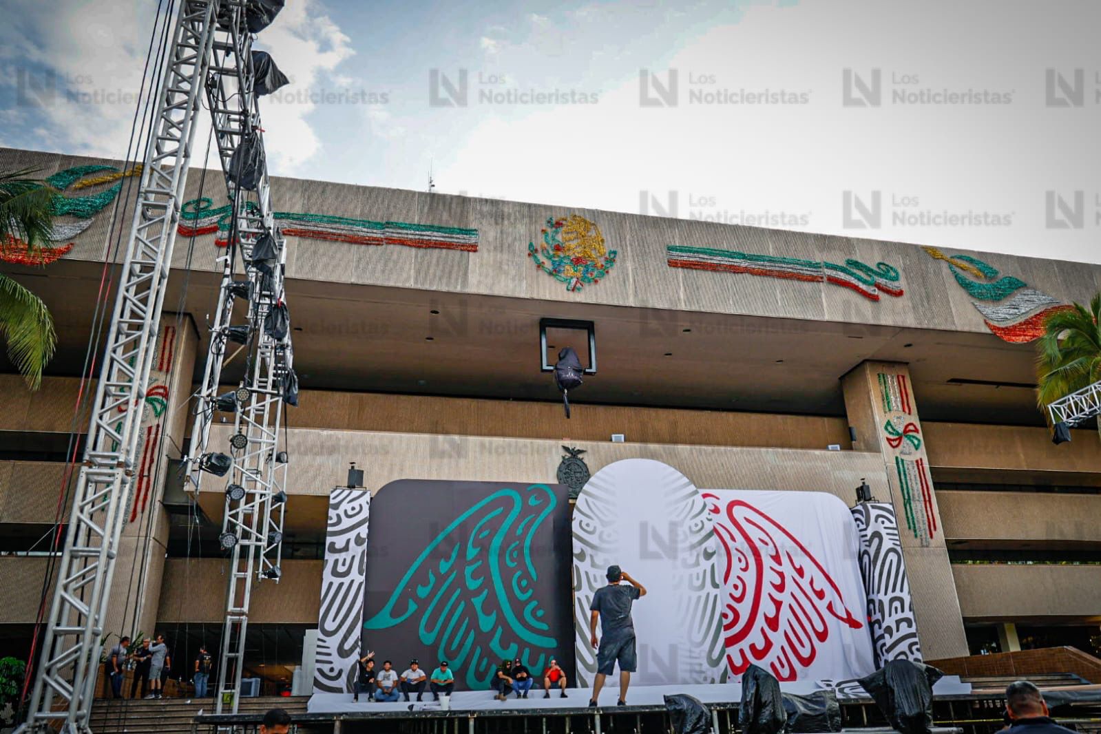 Retiran el escenario musical tras cancelación del Grito de Independencia en Culiacán, Sin.