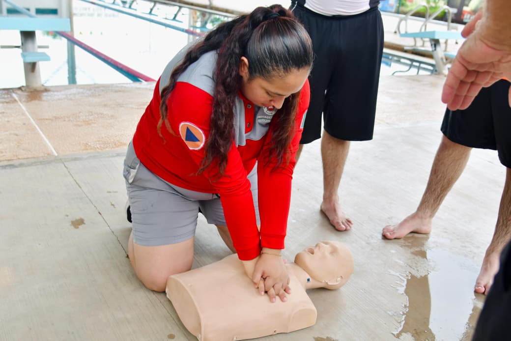 Capacitación de salvavidas en Guamúchil