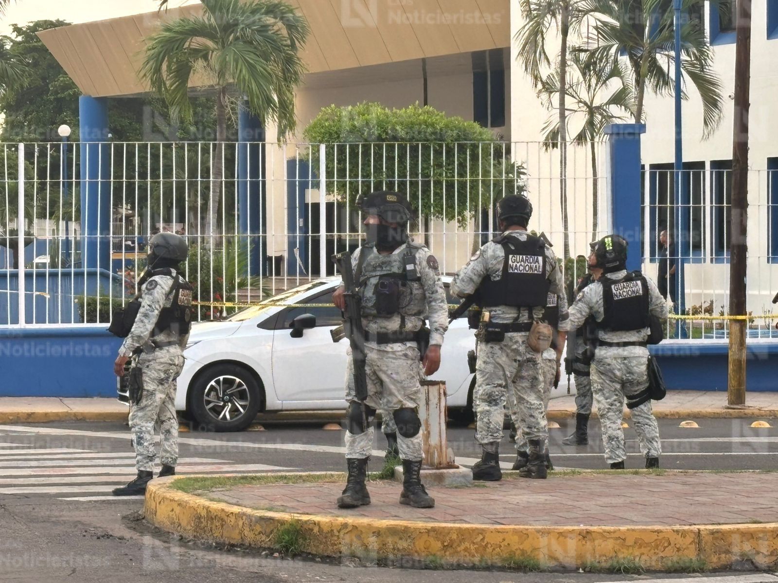 Capturan a presunto robacarros en C.U., en Culiacán