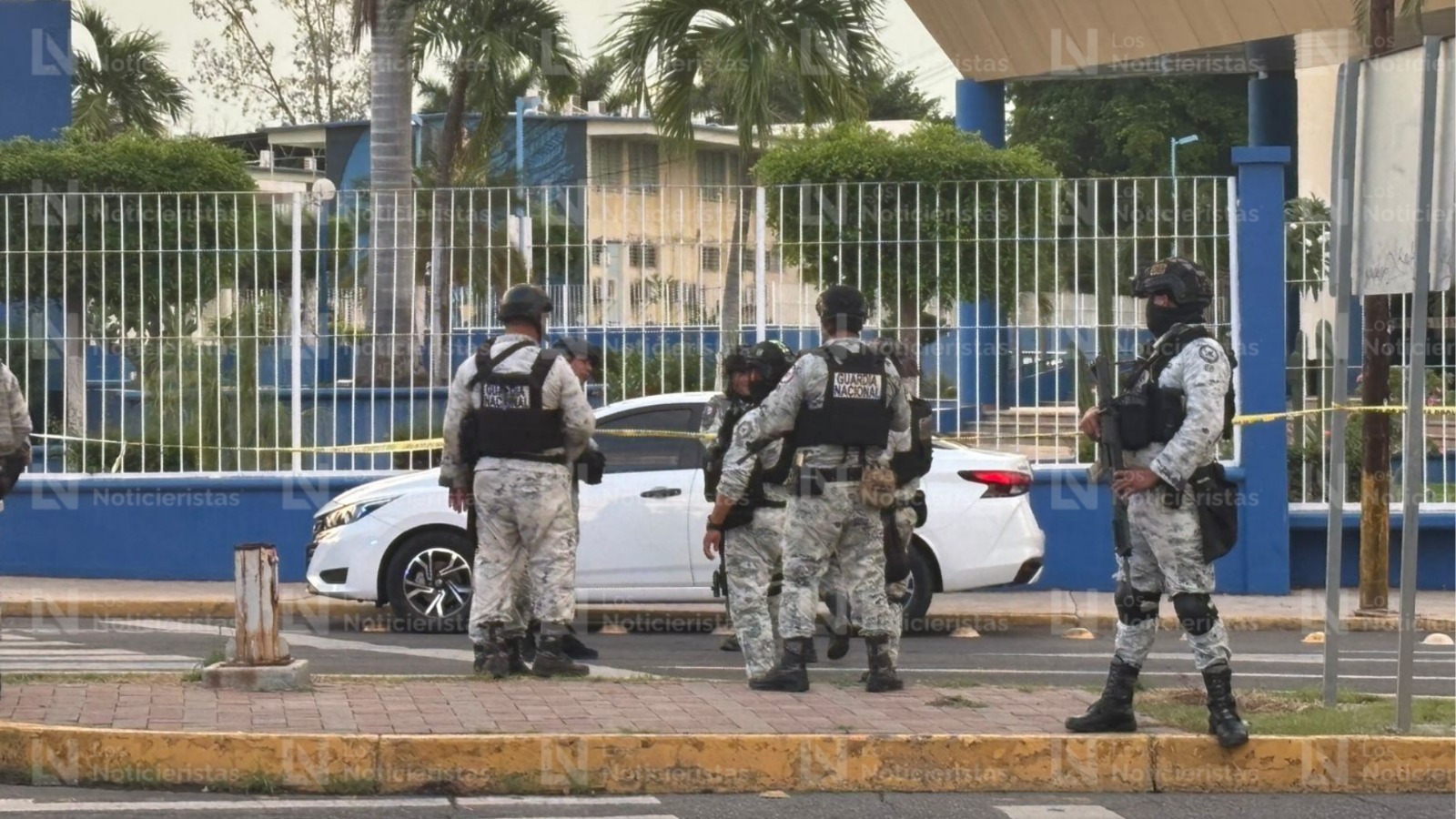 Capturan a presunto robacarros en C.U., en Culiacán