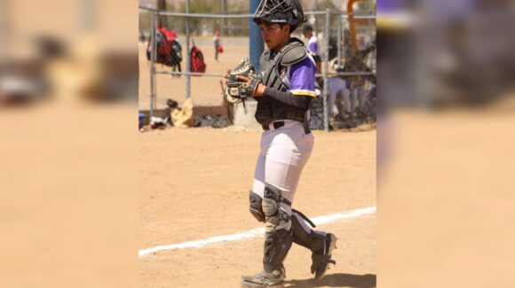 El sinaloense Carlos Buelna firma con Toros de Tijuana a los 17 años