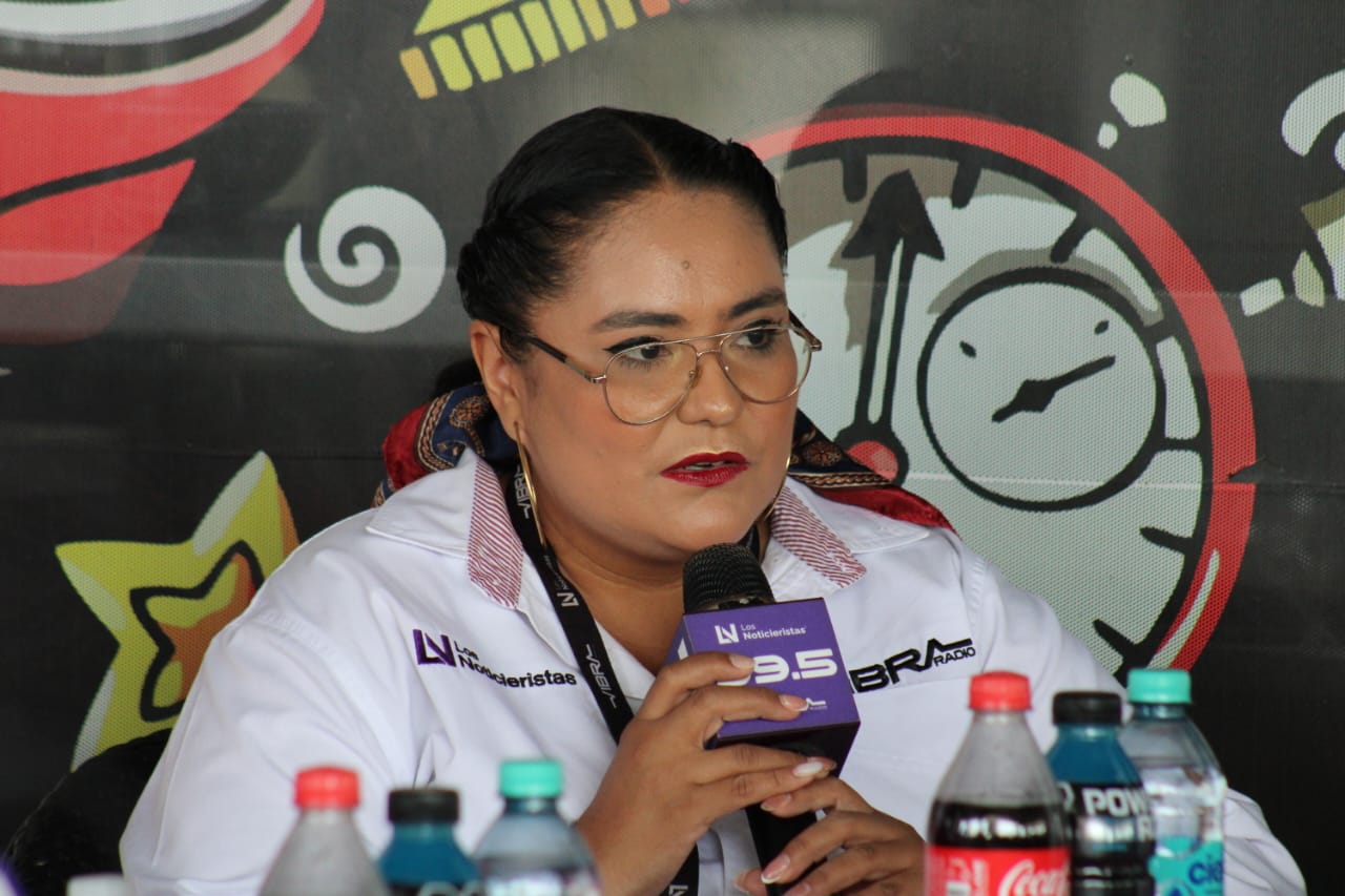 Rueda de prensa de la Carrera Rosa en Mazatlán