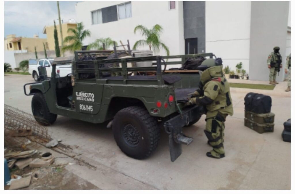 Militares en fraccionamiento Stanza Córcega