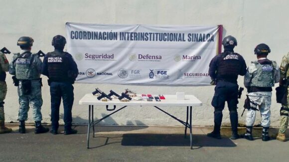 Pistolas, celulares, módems y hasta droga, aseguran en nuevo esculque al penal de Aguaruto, en Culiacán, Sinaloa