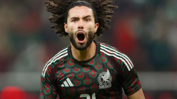 La Selección Mexicana anuncia la baja de César Huerta para amistosos