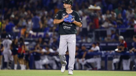 Charros de Jalisco hacen historia y avanzan a la Serie del Rey tras vencer a Sultanes