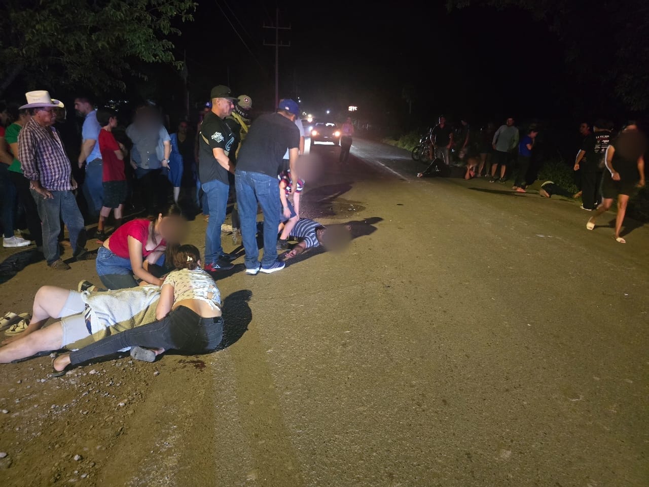 Choque entre motociclistas en Ahome, Sinaloa