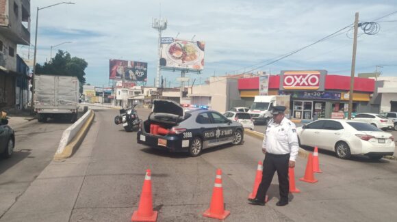 Cierran circulación en vías de acceso a la avenida Federalismo, en Culiacán, Sinaloa derivado de trabajos de Japac