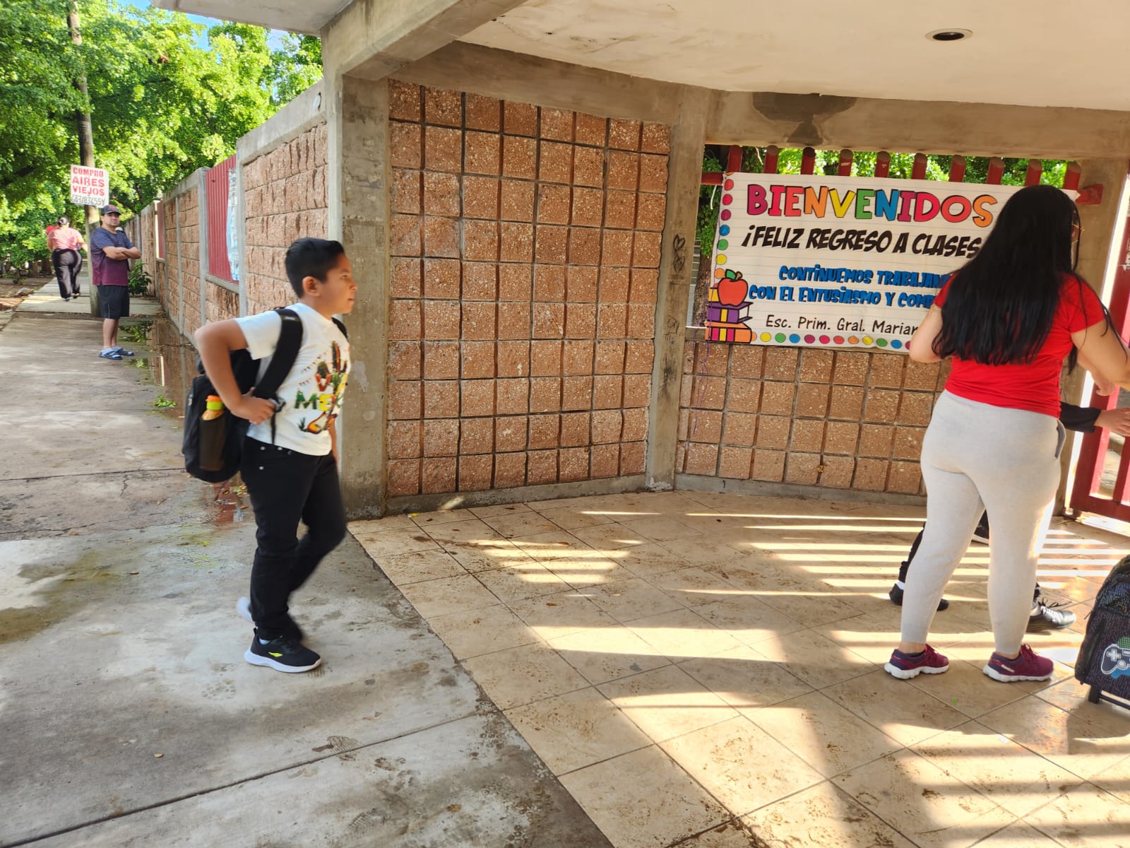 clases en primaria de guasave