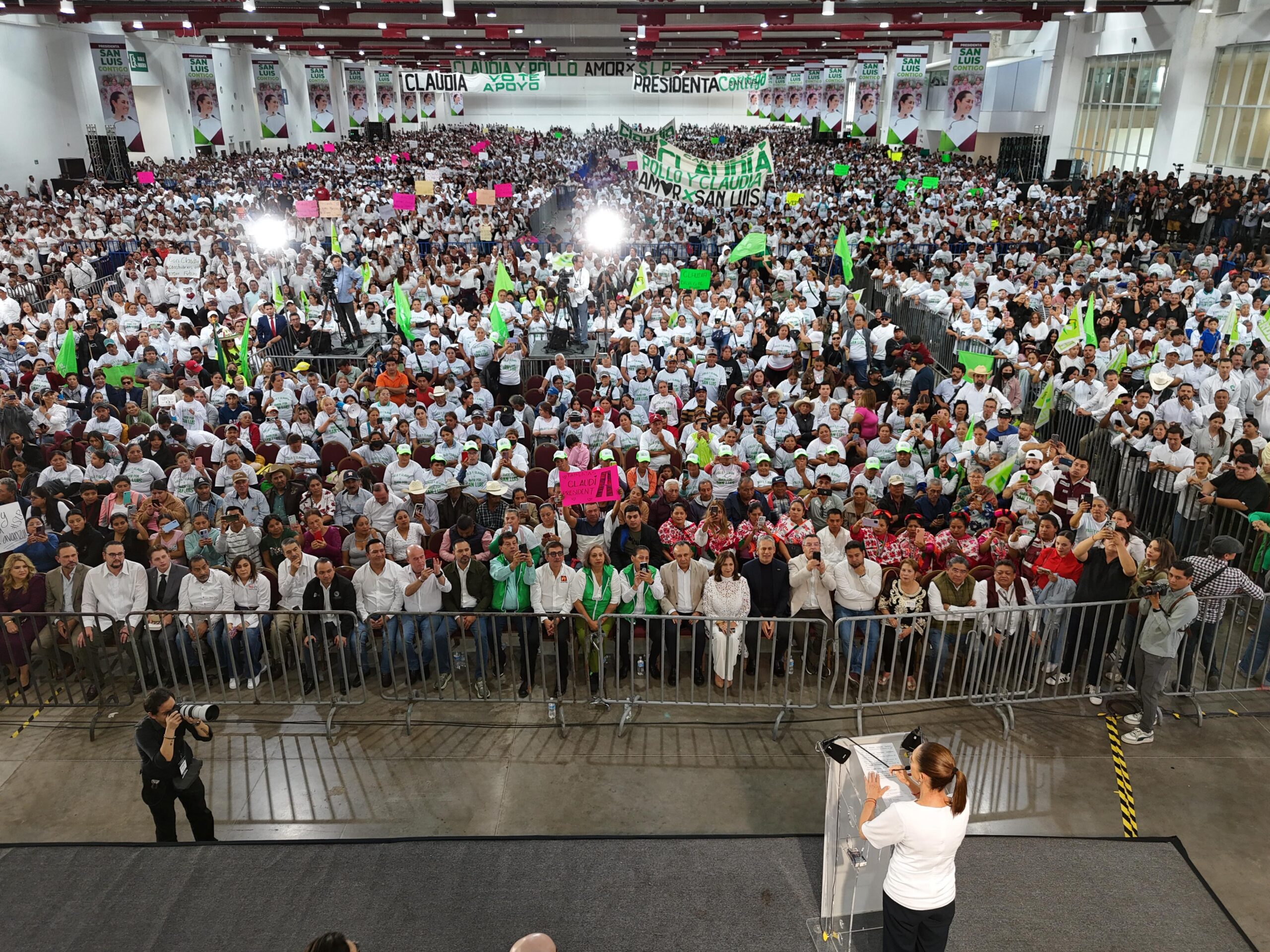 Claudia Sheinbaum anuncia en San Luis Potosí que se dará apoyo para el pago de maestros
