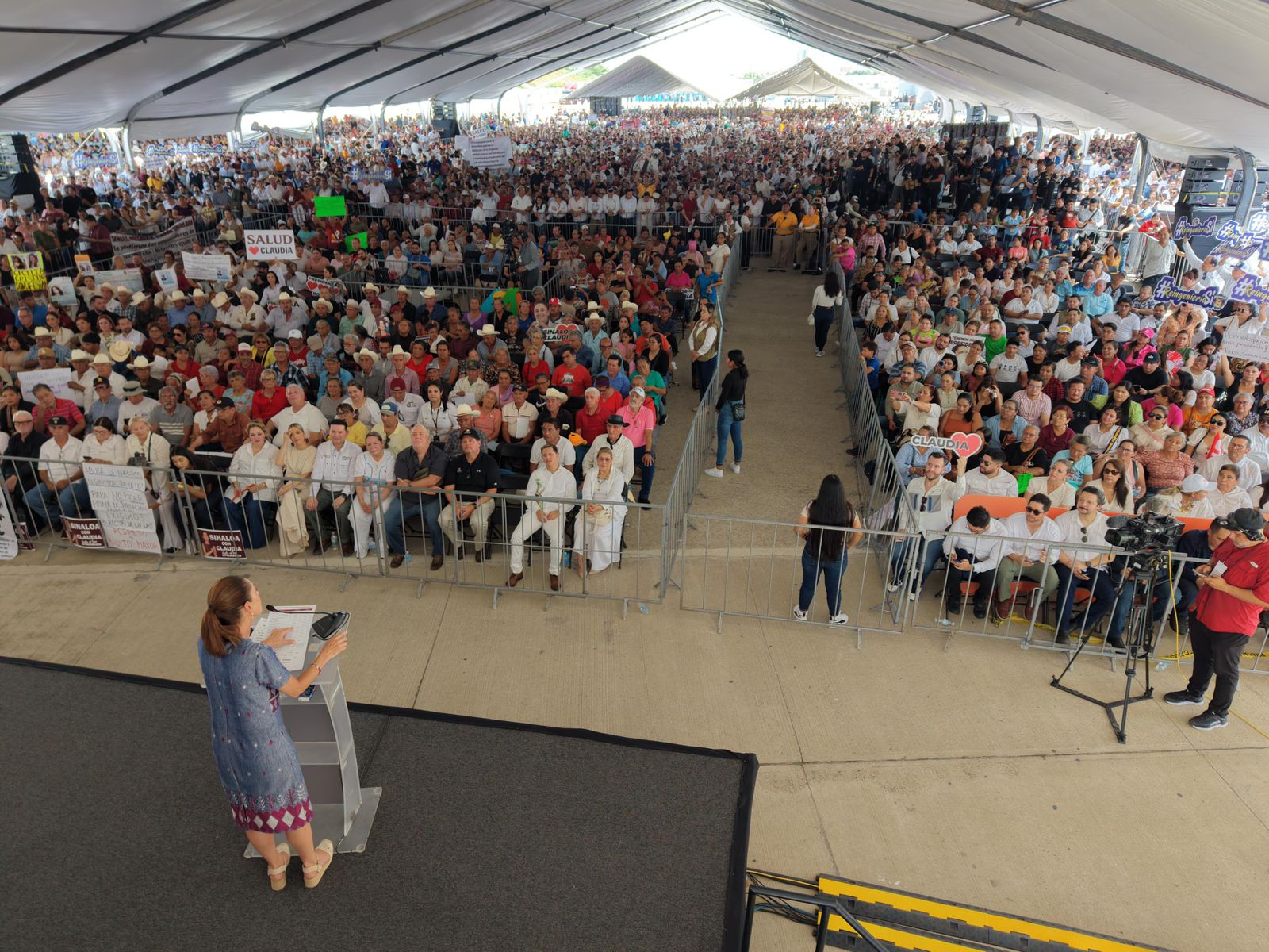 Claudia Sheinbaum, presidenta de México, visita Mazatlán, en Sinaloa