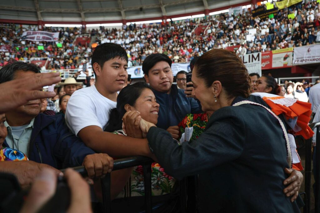 Claudia Sheinbaum en evento de Michoacán