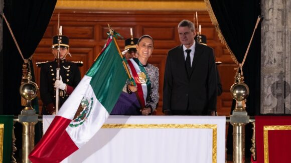 ¿Por qué Sheinbaum llamó a Josefa Ortiz de Domínguez con su nombre de soltera, durante el Grito?