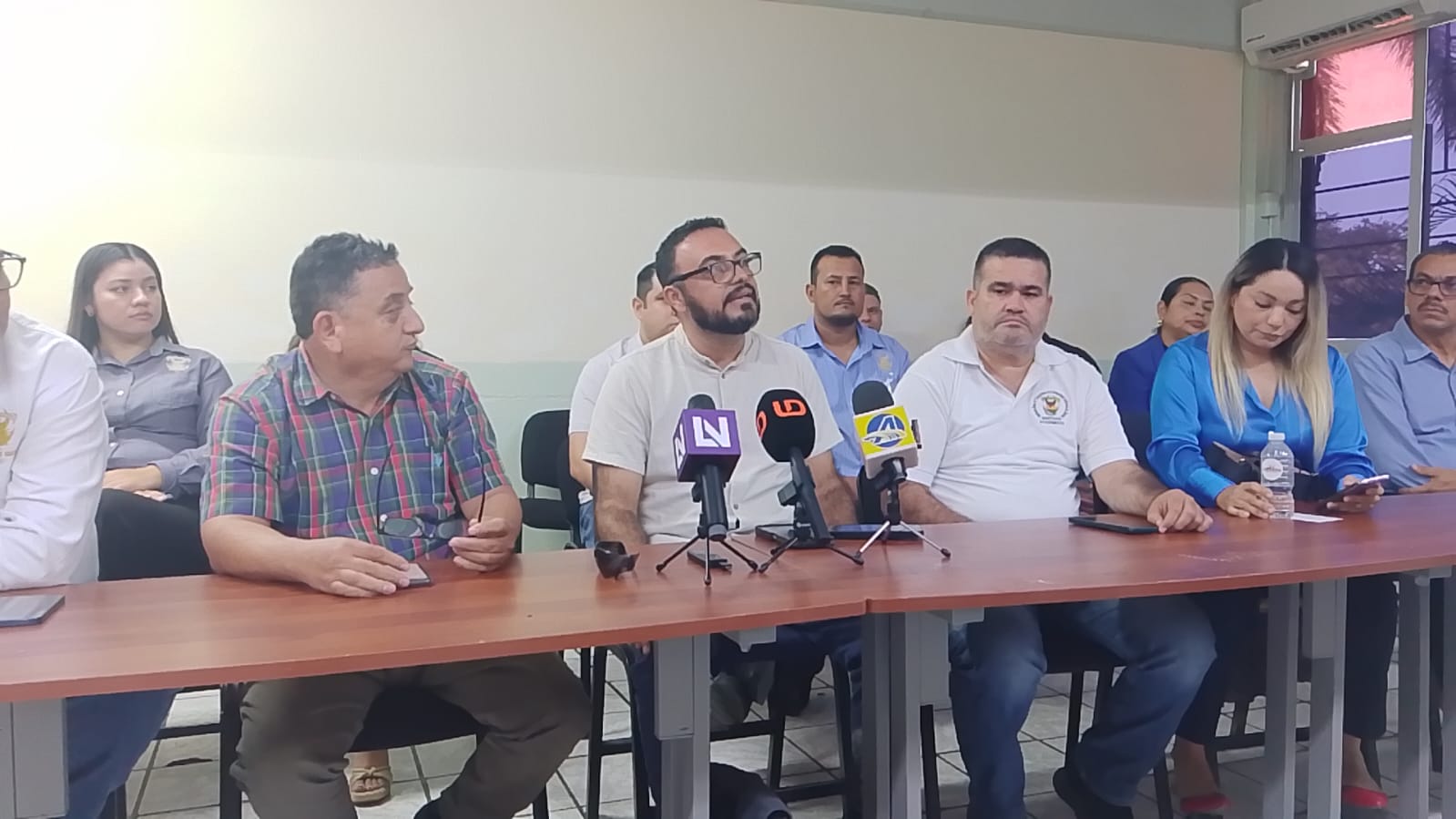 docentes y administrativos de uas y ecea en guasave apoyan la reingenieria