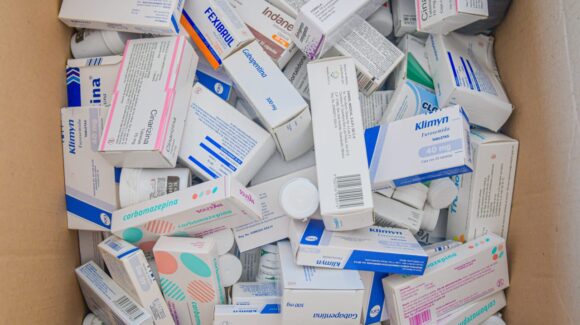 Comprar medicamentos robados puede representar un riesgo para la salud: Secretario de Salud