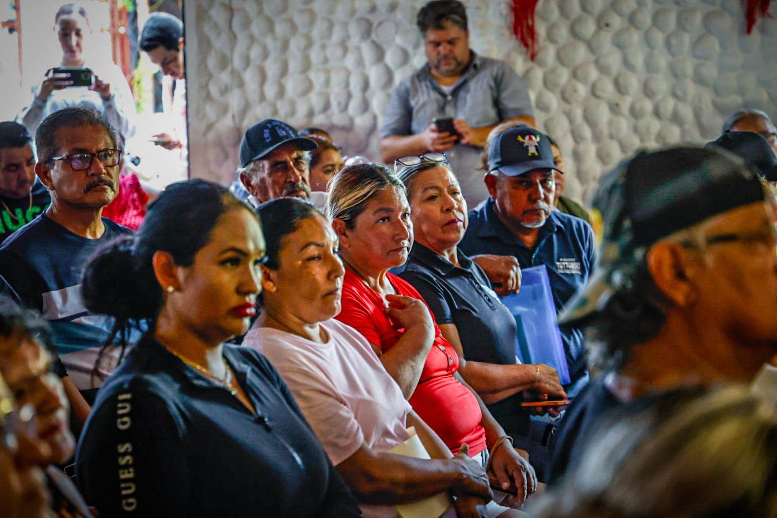 comision intersecretarial se reune con comerciantes de altata navolato sinaloa