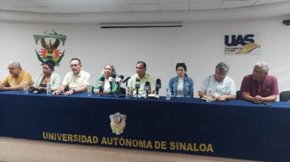 Jubilados de la UAS apoyan solución financiera: proponen fideicomiso y rechazan cambios a sus prestaciones