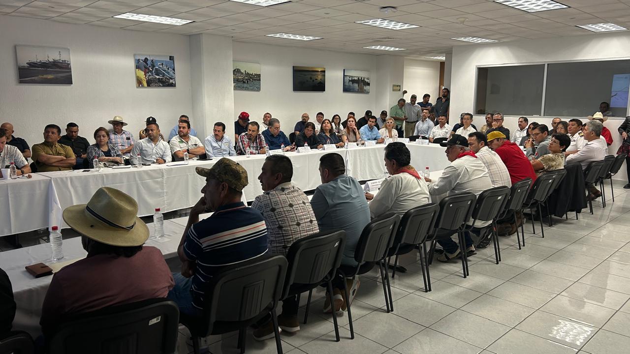 Comisión Nacional de Acuacultura y Pesca y Comité de Vedas