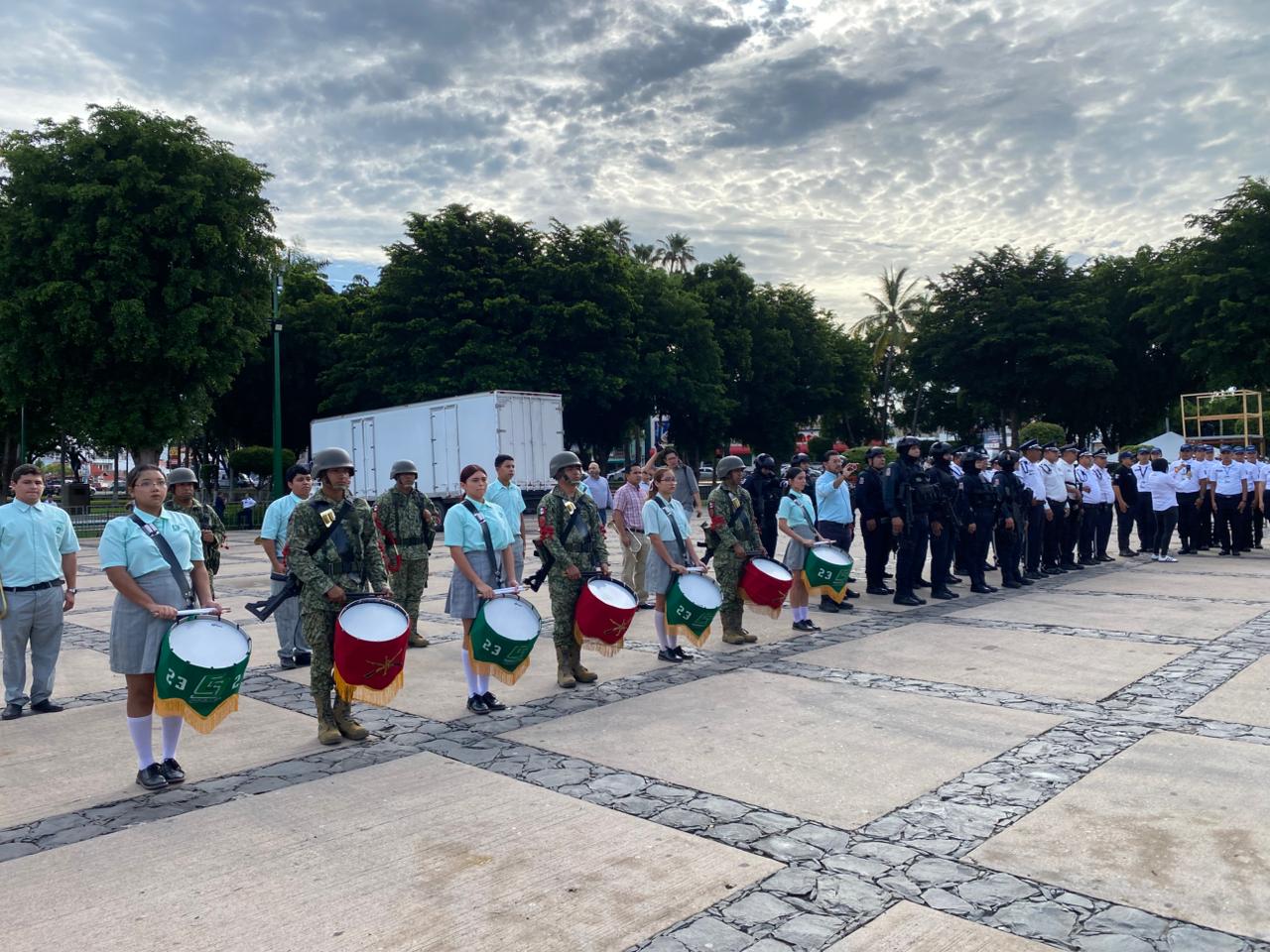 conmemoran el 215 aniversario del grito de independencia en culiacan banda