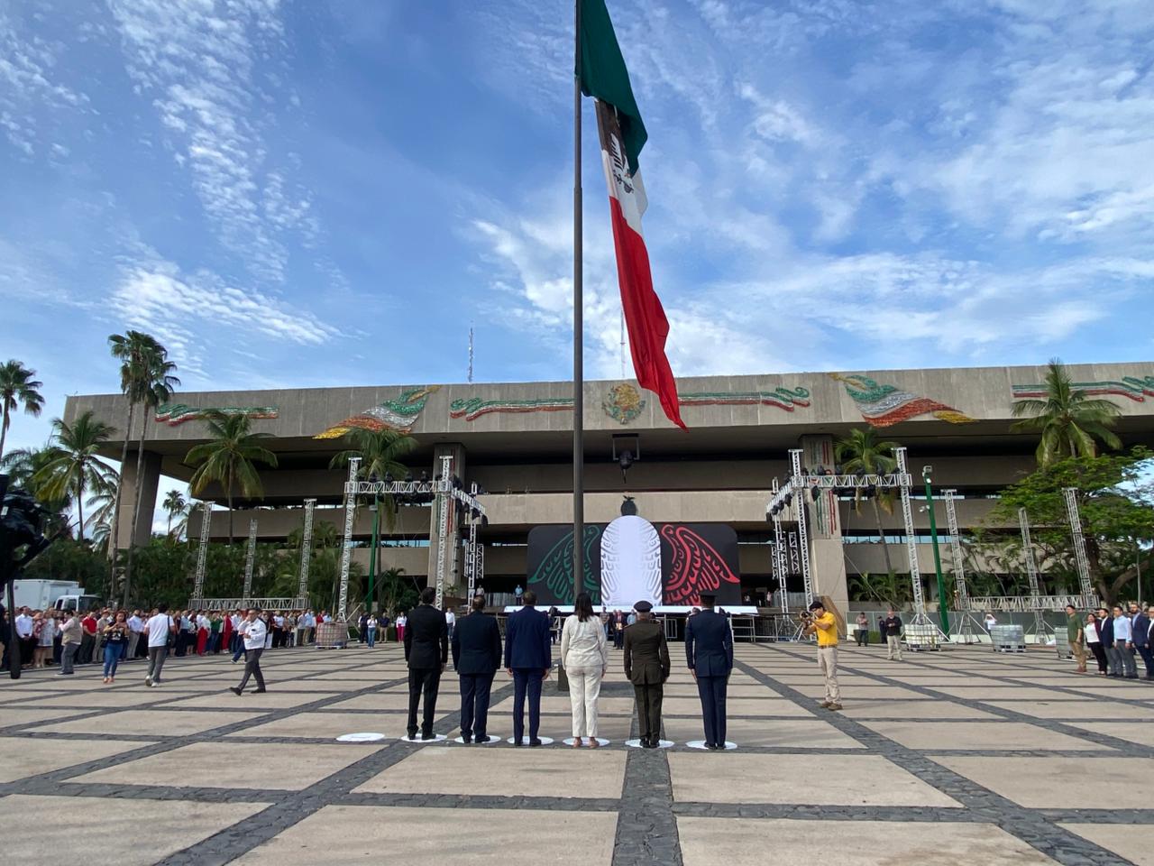 conmemoran el 215 aniversario del grito de independencia en culiacan