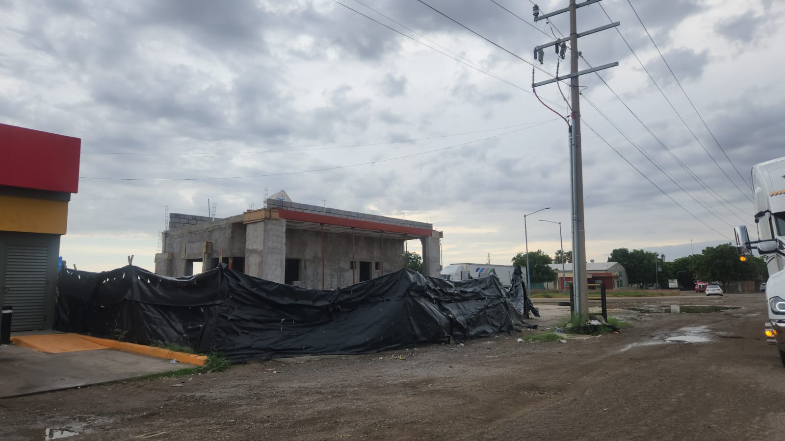 construcción de un nuevo caffenio en Guasave