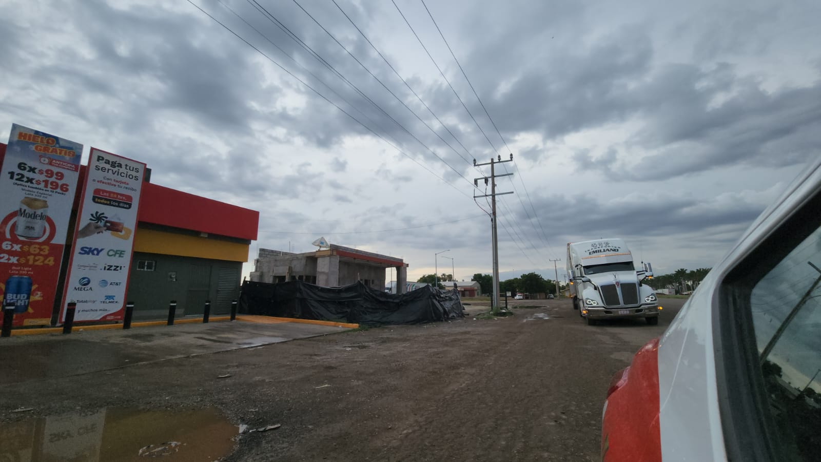 construcción de un nuevo caffenio en Guasave