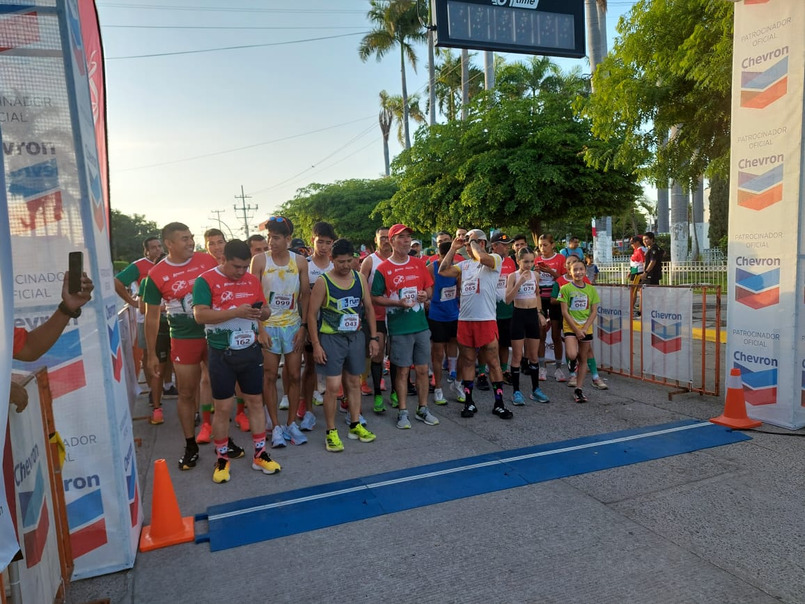 corredores de la carrera de la Independecia de Ahome, Sinaloa