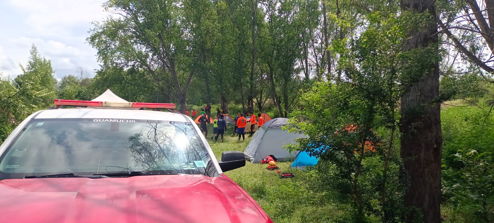 Dan curso a Bomberos del Évora y Guasave sobre rescate en aguas rápidas e inundaciones