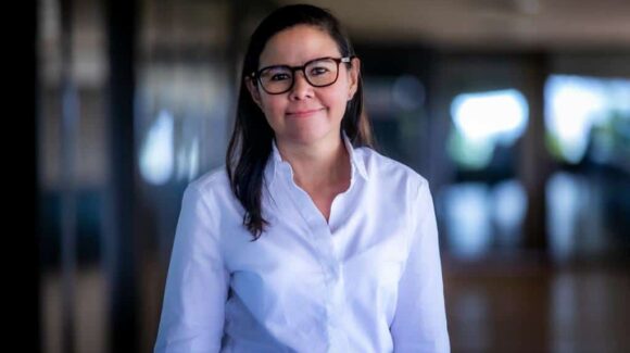 “Es momento de volver a mi hermosa tierra”; Cynthia Gutiérrez deja la Jefatura de Oficina de Rocha