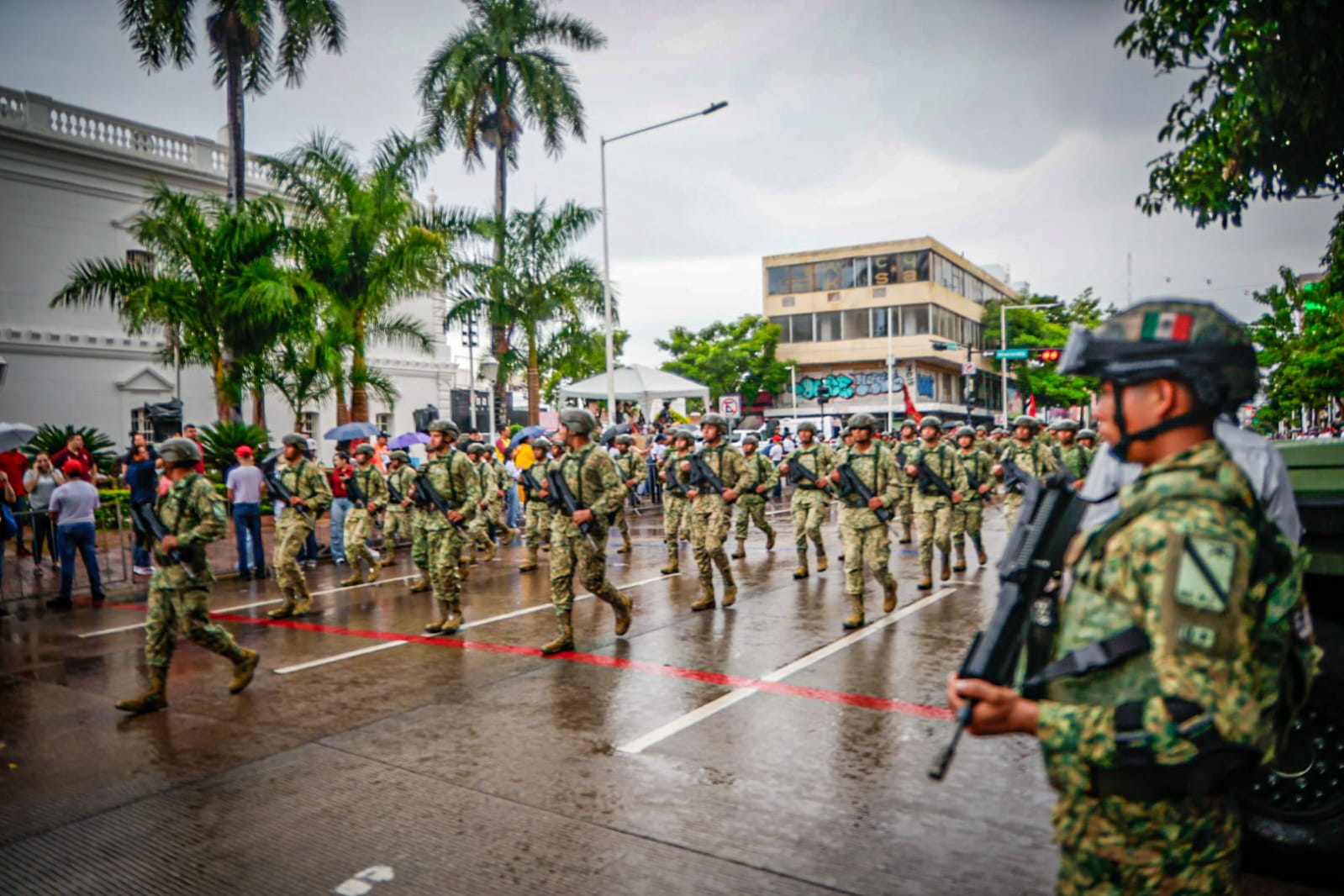 desfile de la independencia en culiacan sin