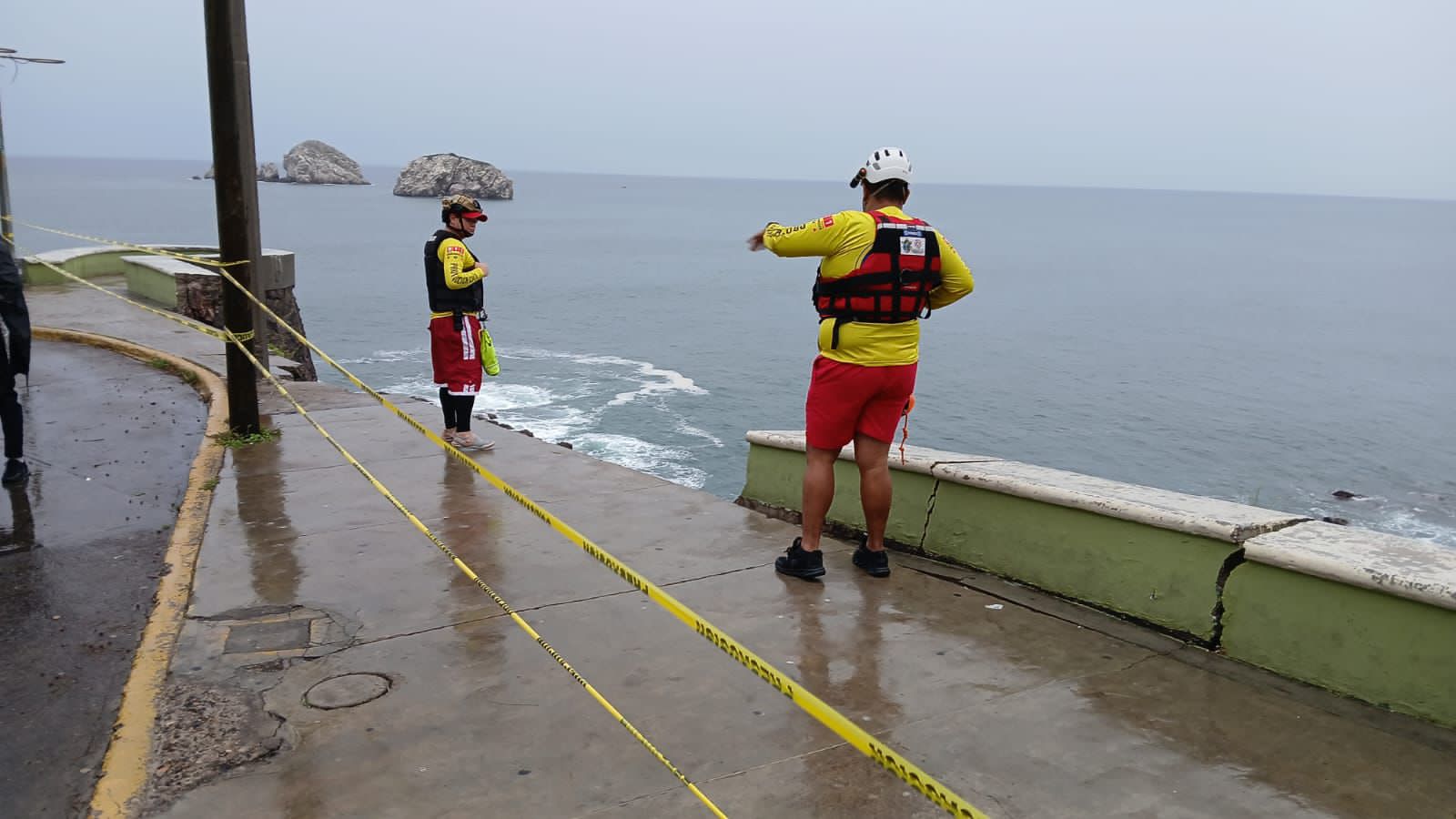 Deslave en Paseo del Centenario en Mazatlán