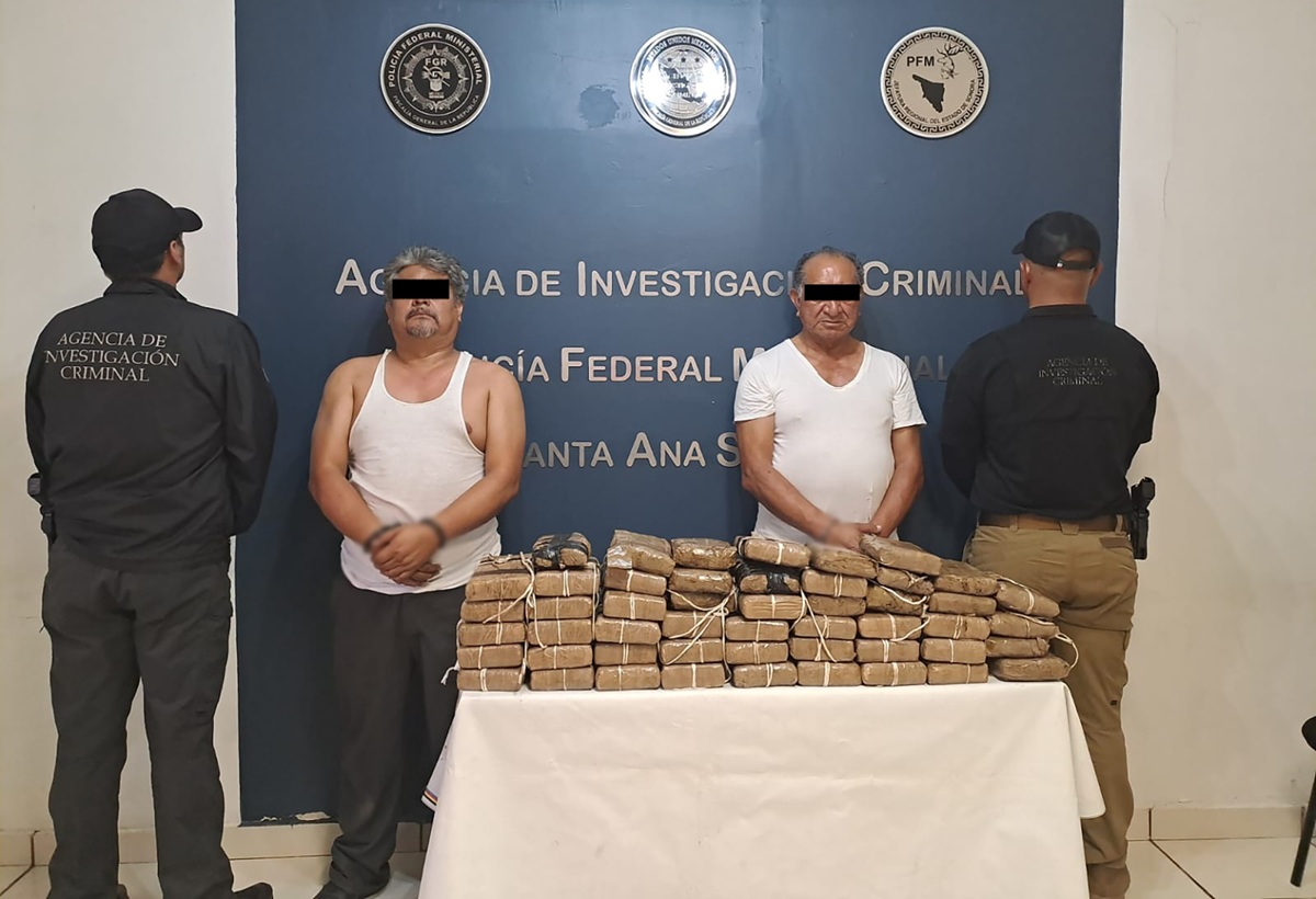 Detenidos por camión donde encontraron drogas en Sonora