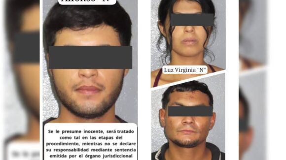 Detienen a tres personas en Mazatlán, Sinaloa, por circular en motocicleta con placas sobrepuestas y reporte de robo